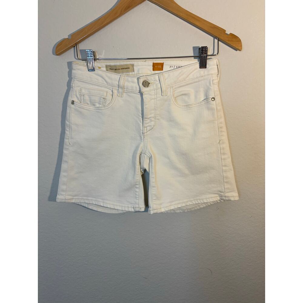 PILCRO and the Letterpress 25 Marshmallow Stet Fit Stretch Denim Shorts EUC